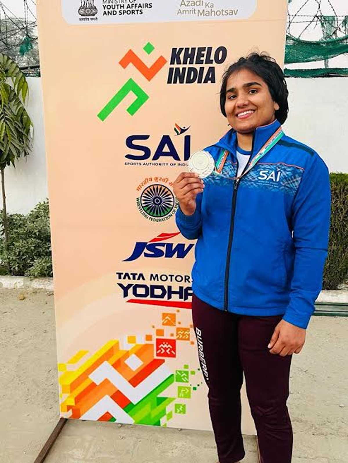 रौनक नागर ने ग्रैंड फिक्स रेसलिंग में जीता रजत पदक